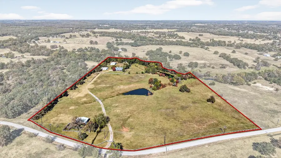 319 County Road 224, Gainesville, TX 76240 - Image #2