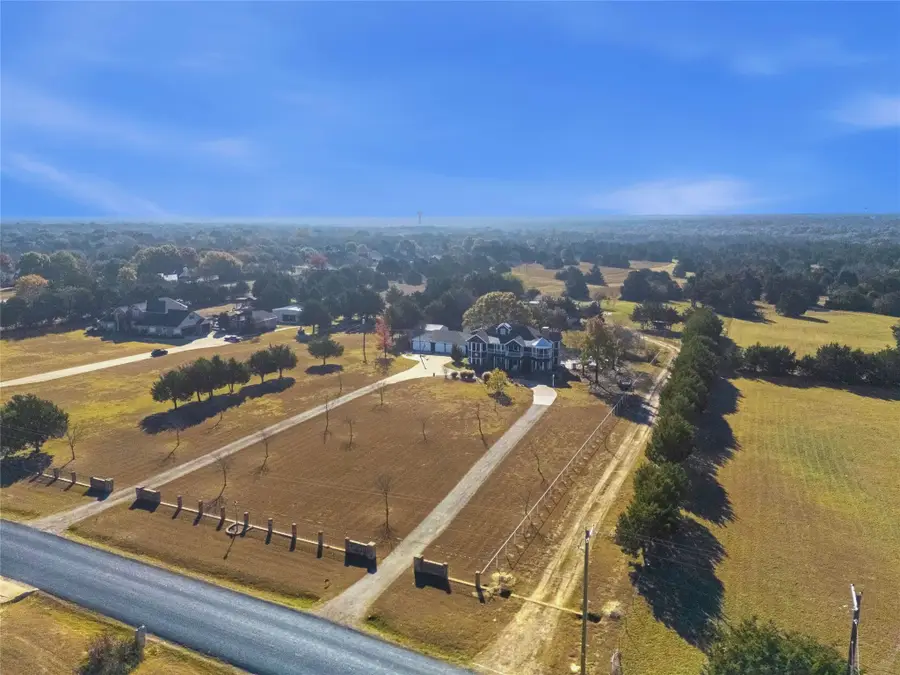 438 Johnson Lane, Ovilla, TX 75154 - Image #3