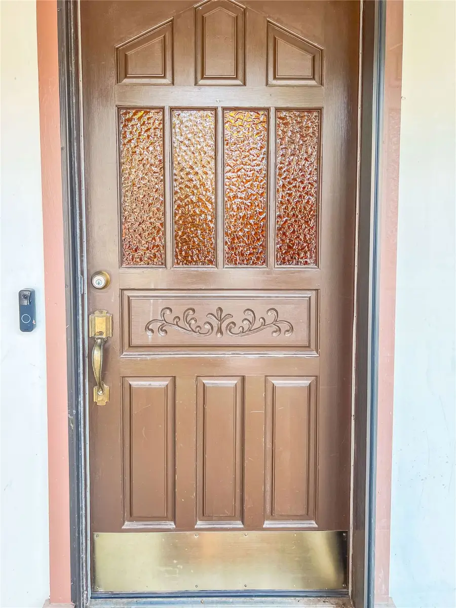 1724 Post Oak Drive, Bedford, TX 76021 - Image #2