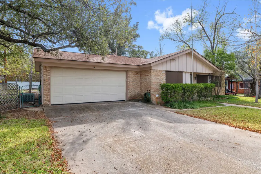 1600 Broadmoor Drive, Brownwood, TX 76801 - Image #3