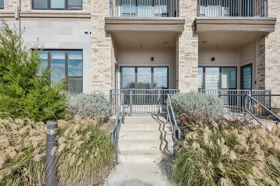 2700 Old Denton Road #1047, Carrollton, TX 75007 - Image #3