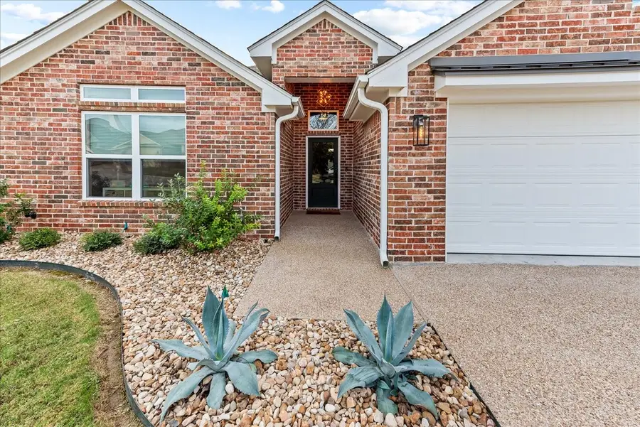 10409 Fallen Leaf Drive, Waco, TX 76712 - Image #3