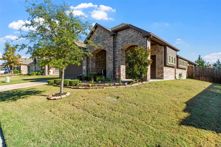 652 Cottage Place, Lavon, TX 75166 - Image #2
