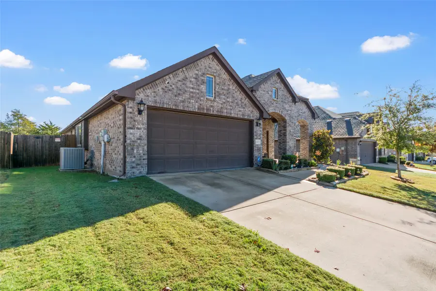 652 Cottage Place, Lavon, TX 75166 - Image #3