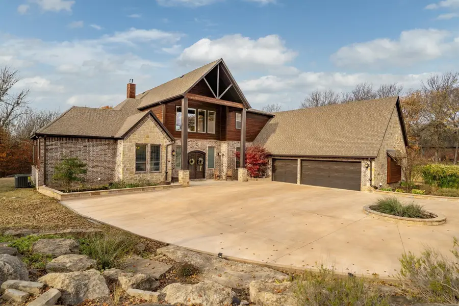 812 S Duncan Creek Court, Weatherford, TX 76087 - Image #3