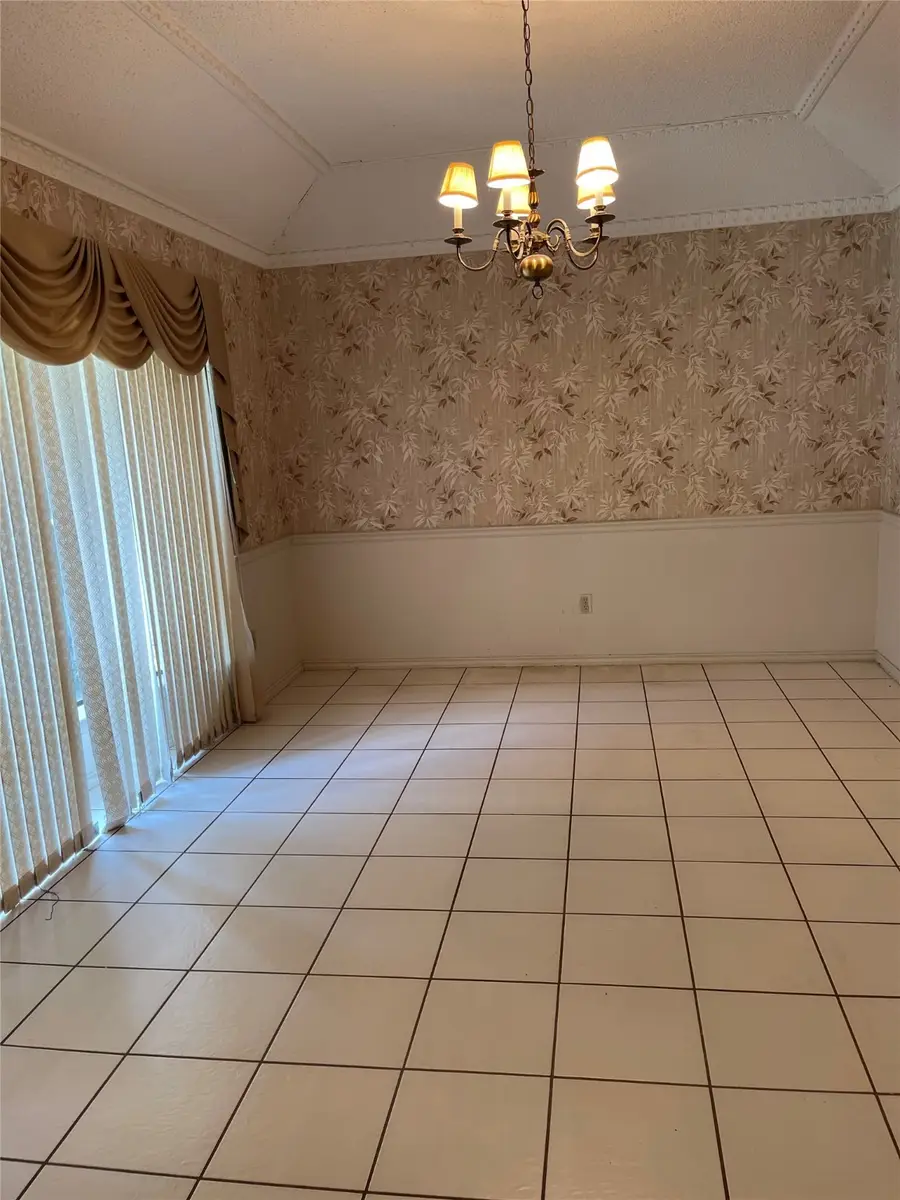 1421 Homestead Court, Irving, TX 75061 - Image #3