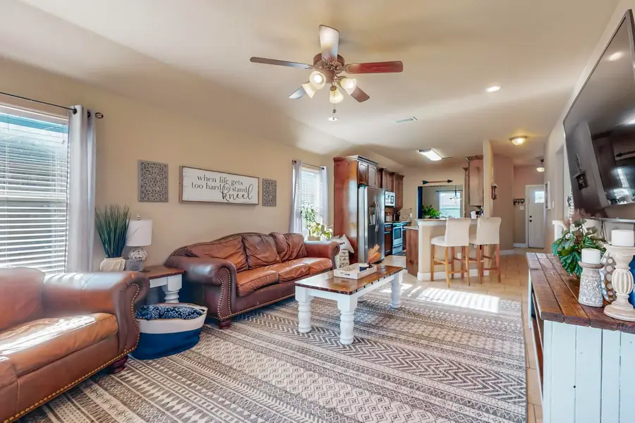 113 Halifax Circle, Palmer, TX 75152 - Image #3