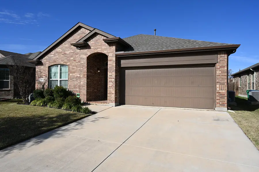 228 Red Fox Lane, Denton, TX 76210 - Image #2