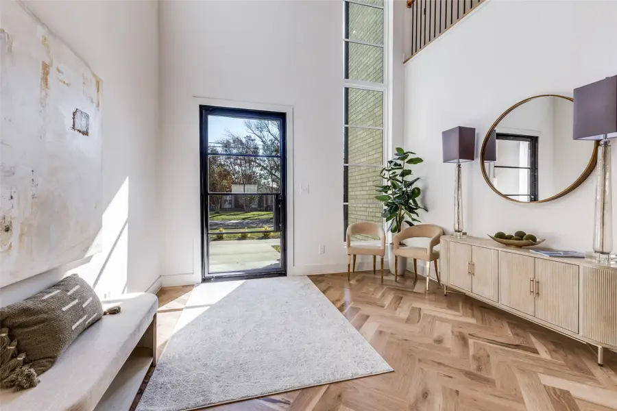 3725 Bolivar Drive, Dallas, TX 75220 - Image #2