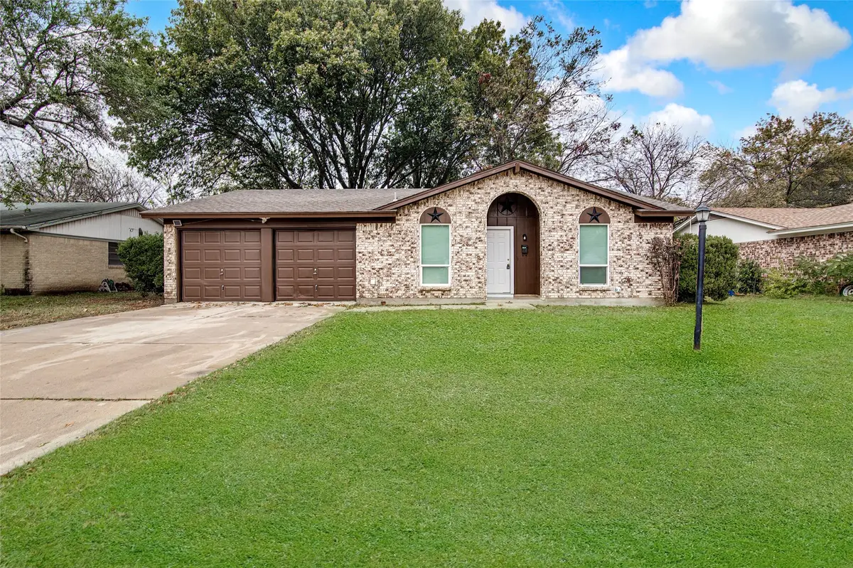 508 Oak Street, Burleson, TX 76028 - Image #1