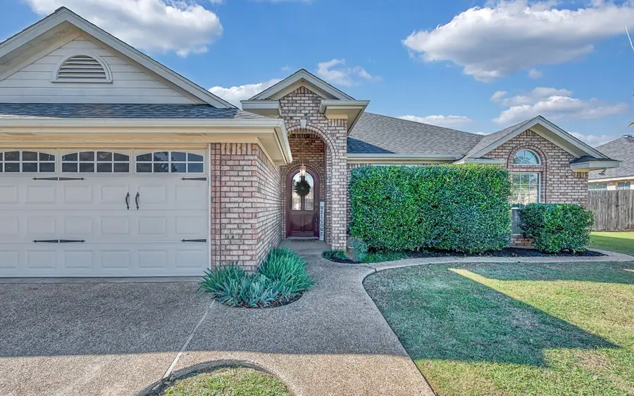 10516 T Bury, Waco, TX 76708 - Image #2