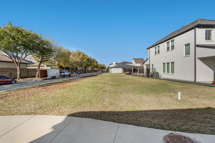 225 Magnolia Lane, Westworth Village, TX 76114 - Image #3