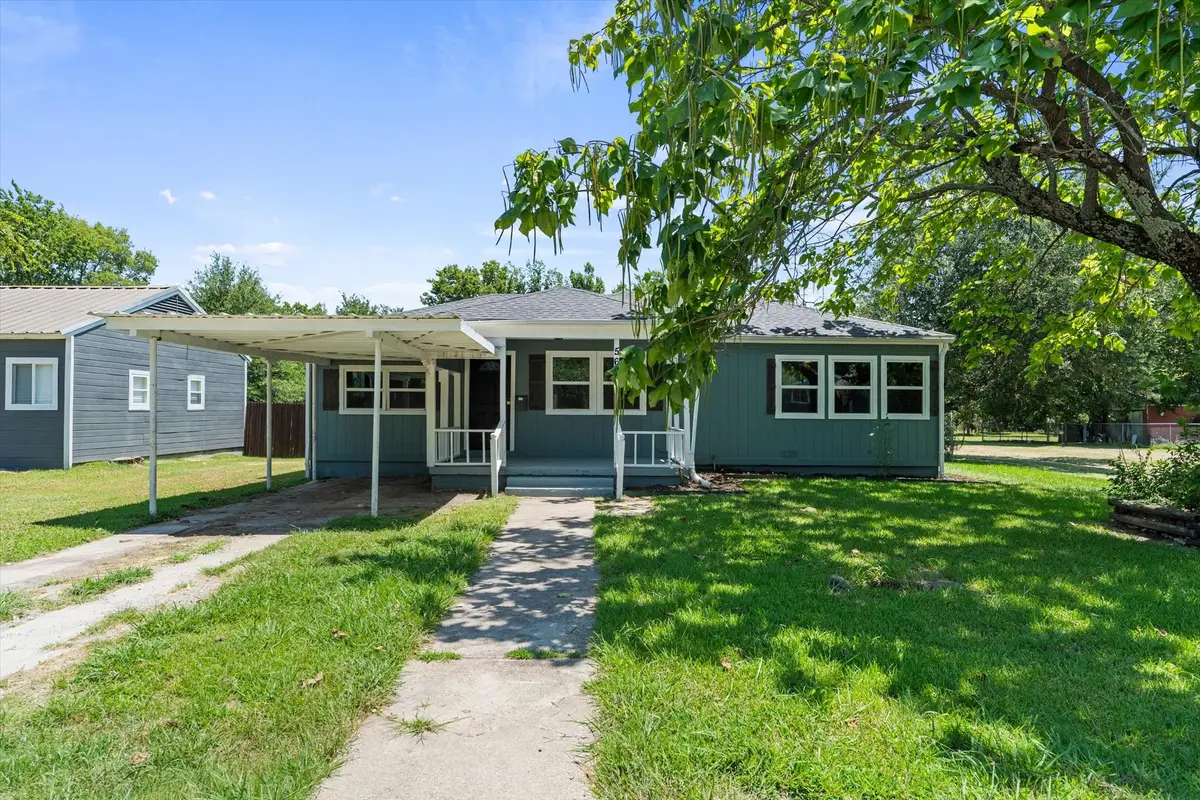 566 Loraine Circle, Greenville, TX 75401 - Image #1