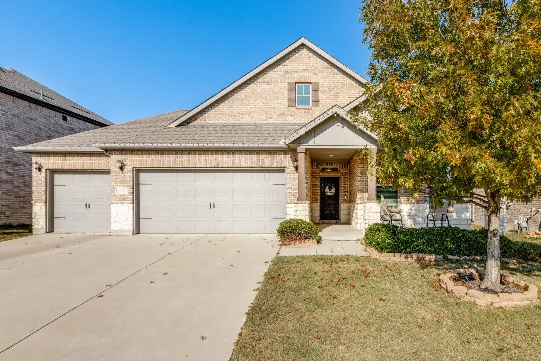 912 Azure Lane, Celina, TX 75009 - Image #1