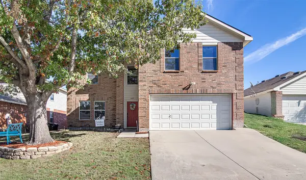 6425 Meadow Way Lane, Fort Worth, TX 76179