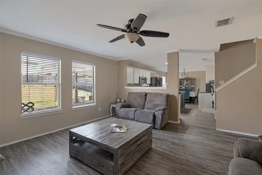 6425 Meadow Way Lane, Fort Worth, TX 76179 - Image #2