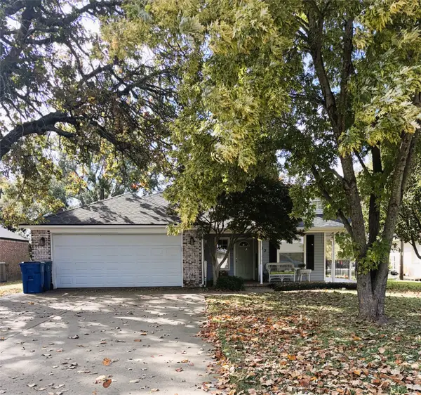 32 Shoreline Drive, Star Harbor, TX 75148