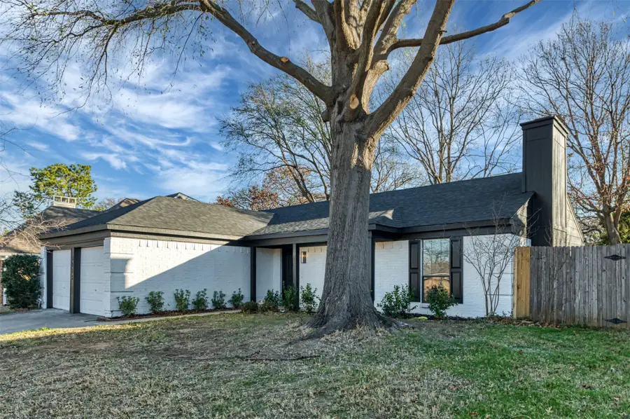 3620 Windsong Lane, Bedford, TX 76021 - Image #2