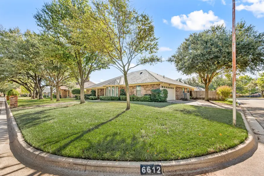 6612 Diamond Ridge Drive, North Richland Hills, TX 76180 - Image #2