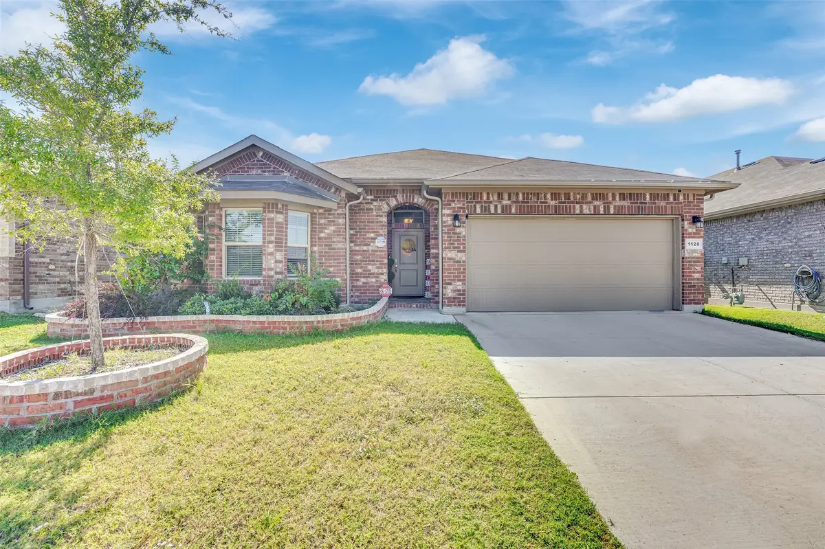 1120 Gillespie Drive, Justin Roanoke, TX 76247 - Image #1