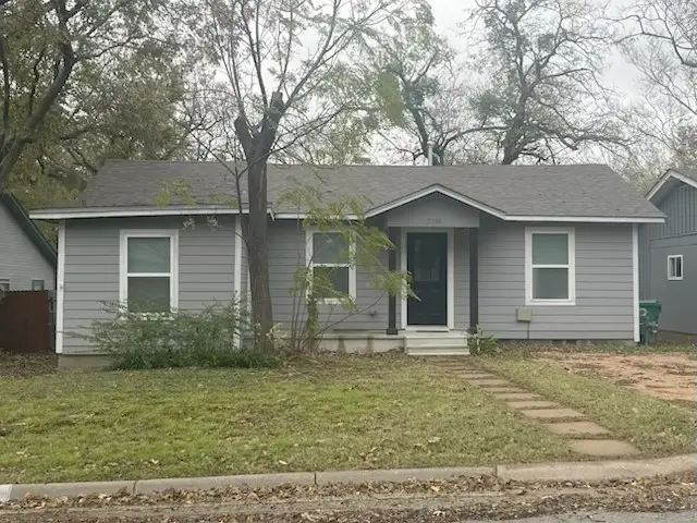 2704 Bolivar Street, Denton, TX 76201 - Image #1