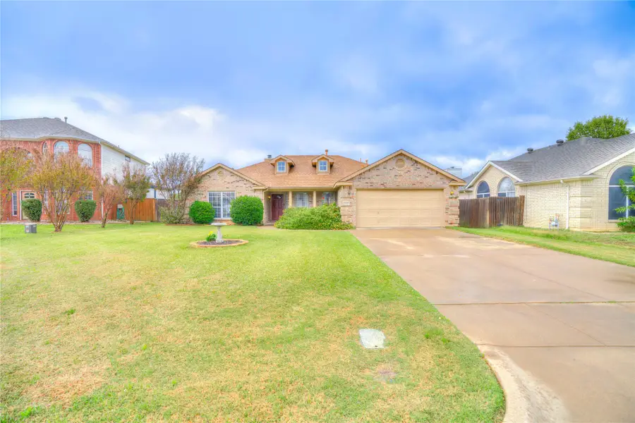 9209 Ivy Way Court, Fort Worth, TX 76118 - Image #2