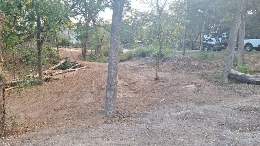 984 Allen A Dale Drive, Gordonville, TX 76245 - Image #3