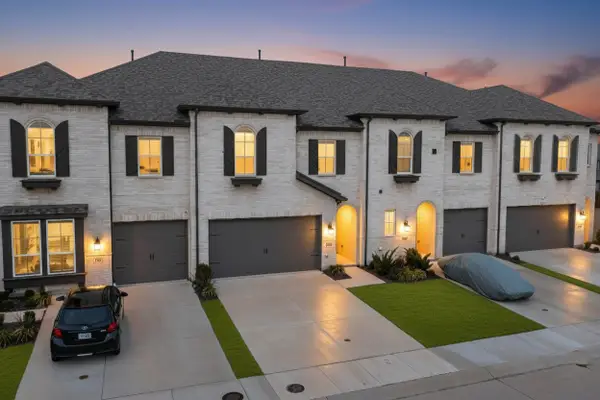 1162 Queensdown Way, Forney, TX 75126