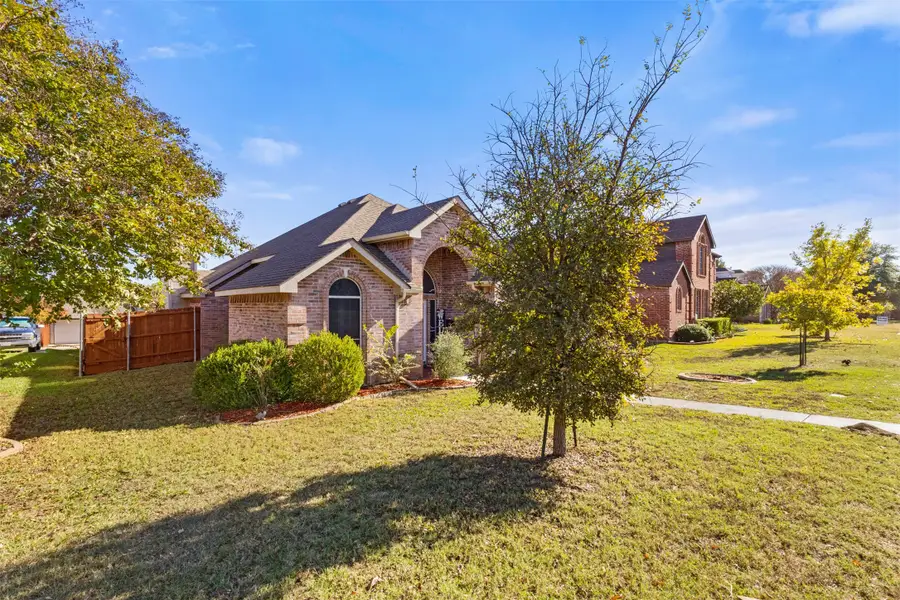 3020 Paint Brush Trail, Rockwall, TX 75032 - Image #2