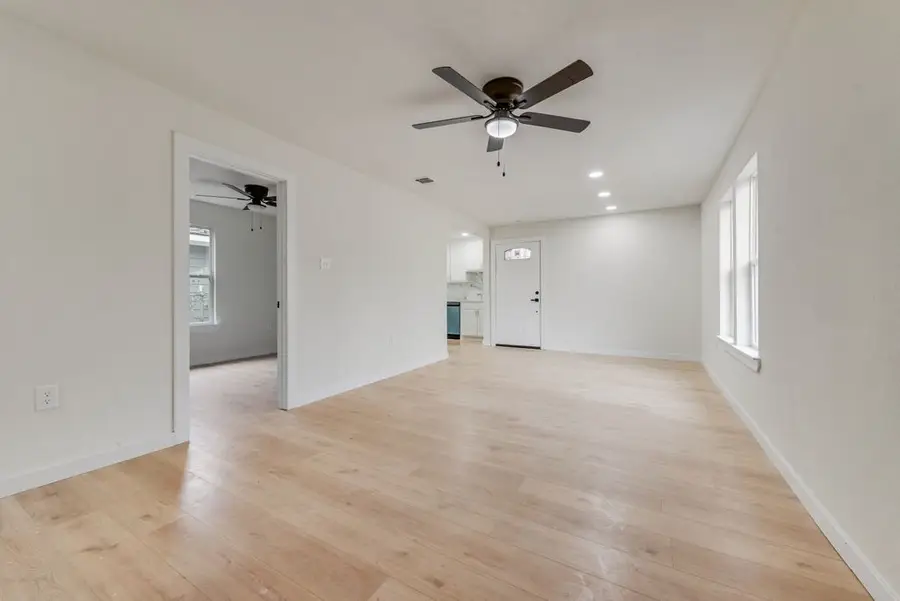 3414 Vilbig Road, Dallas, TX 75212 - Image #3