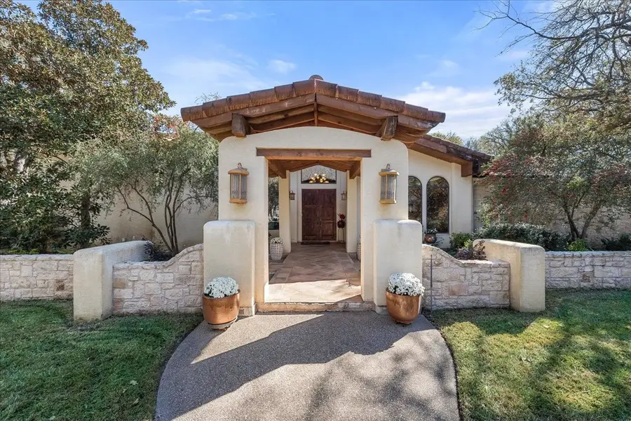 8309 Ashbriar Lane, Fort Worth, TX 76126 - Image #2