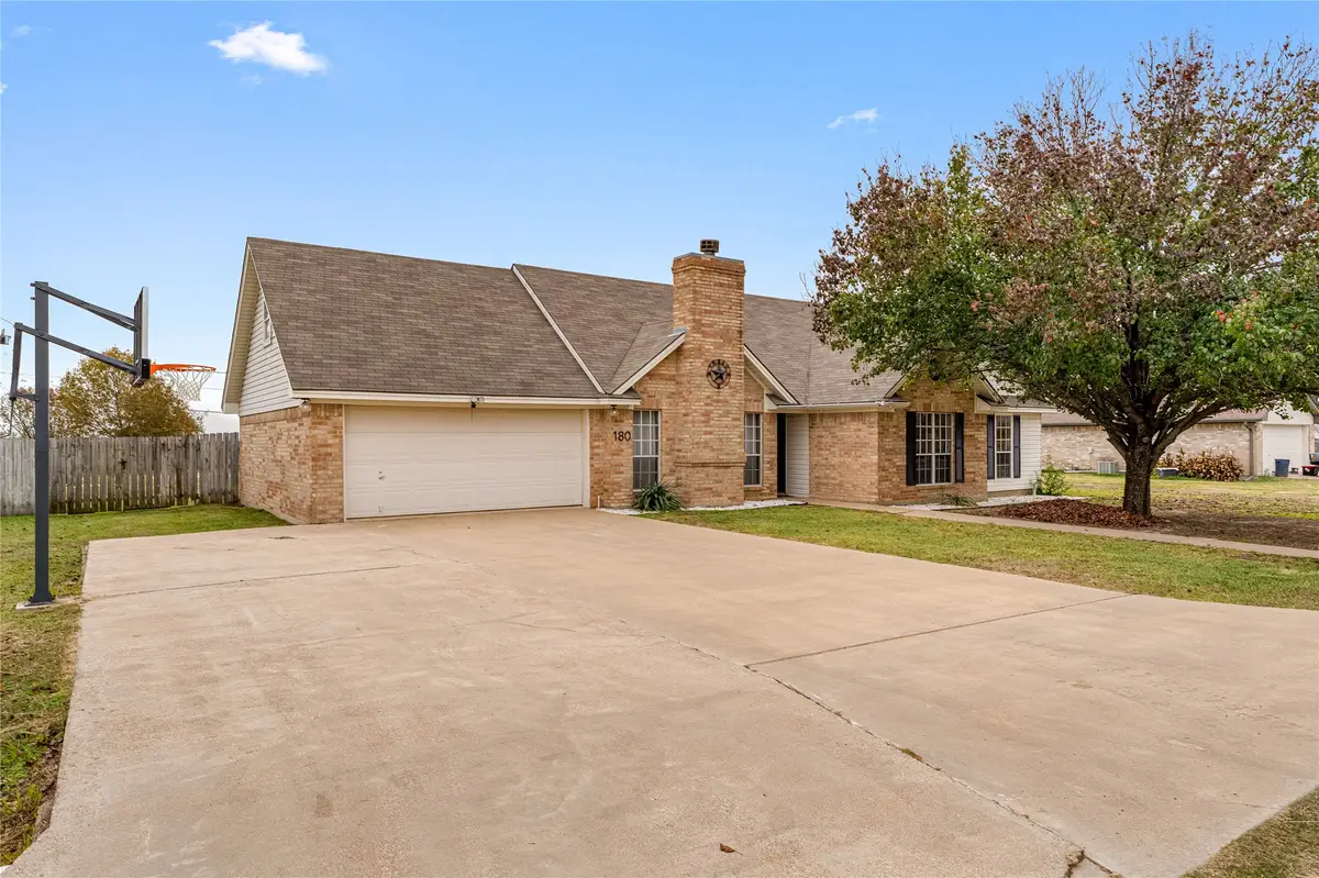 180 Quail Run Drive, Woodway, TX 76712 - Image #1