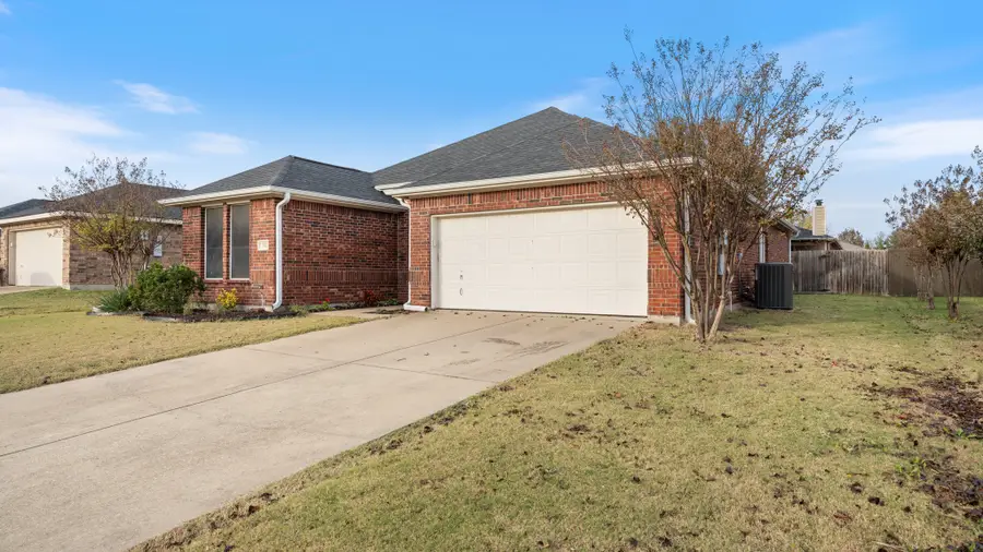 202 Angelina Drive, Crandall, TX 75114 - Image #3