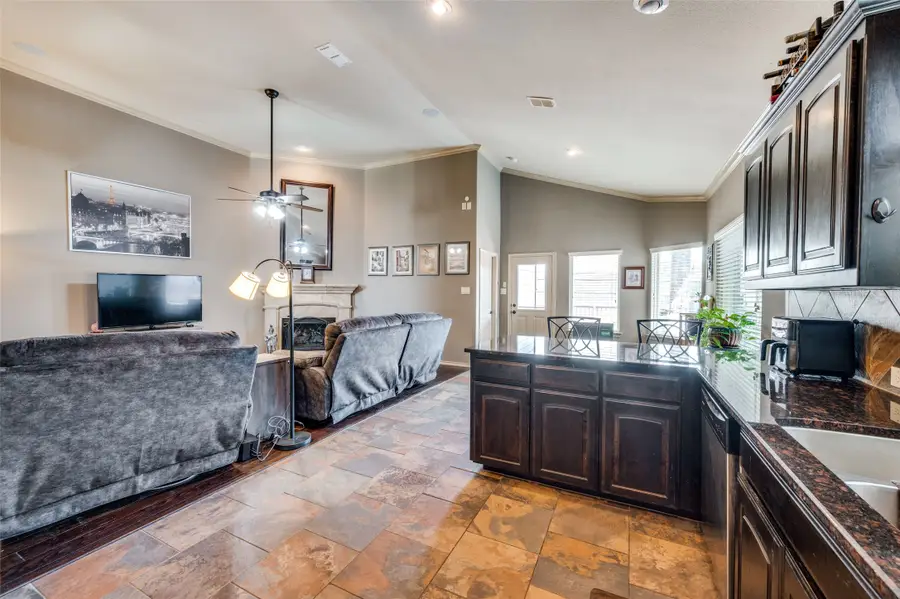 5813 Longmont Drive, Denton, TX 76208 - Image #3