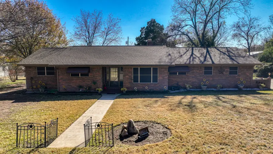 3706 Red Bud Drive, Weatherford, TX 76087 - Image #3