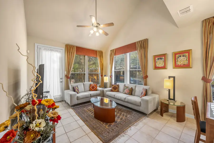 708 Chestnut Hill Drive, Allen, TX 75013 - Image #2