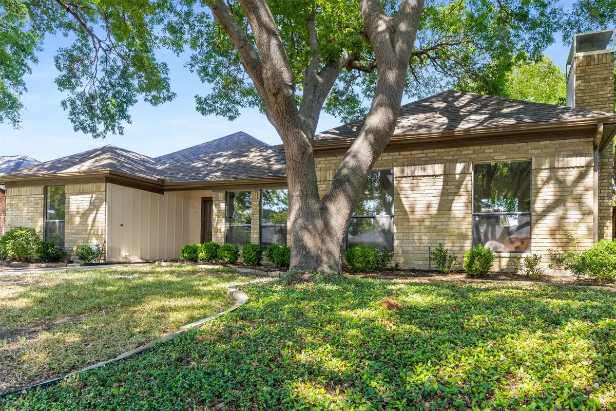 6015 Blue Mist Lane, Dallas, TX 75248 - Image #1