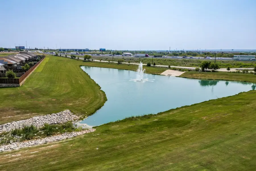 9720 Calhoun Falls Drive, Fort Worth, TX 76108 - Image #3