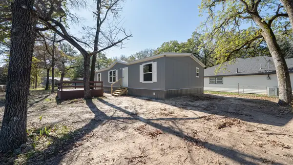 207 Woody, Mabank, TX 75156