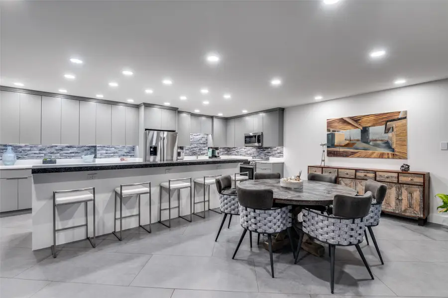 6211 W Northwest Highway #601, Dallas, TX 75225 - Image #3