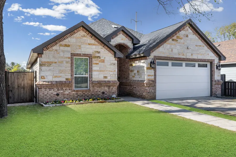 1004 S Sargent Street, Fort Worth, TX 76105 - Image #2