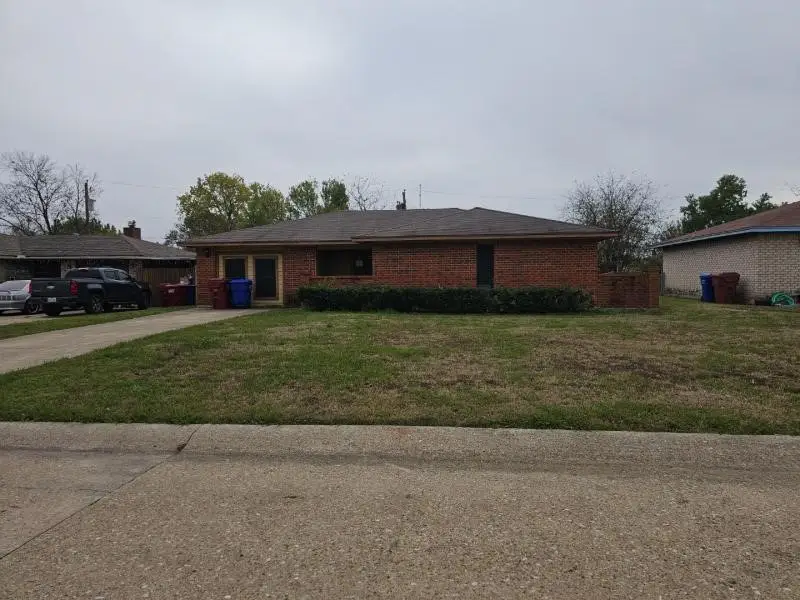 817 Oak Grove Lane, Royse City, TX 75189 - Image #1