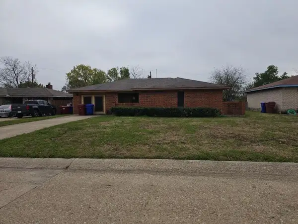 817 Oak Grove Lane, Royse City, TX 75189