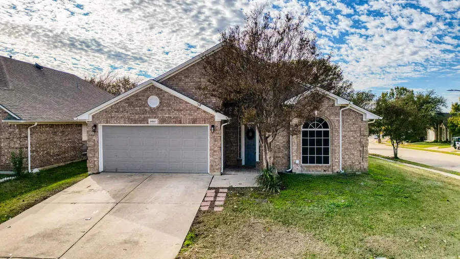 8667 Trace Ridge Parkway, Fort Worth, TX 76244 - Image #2