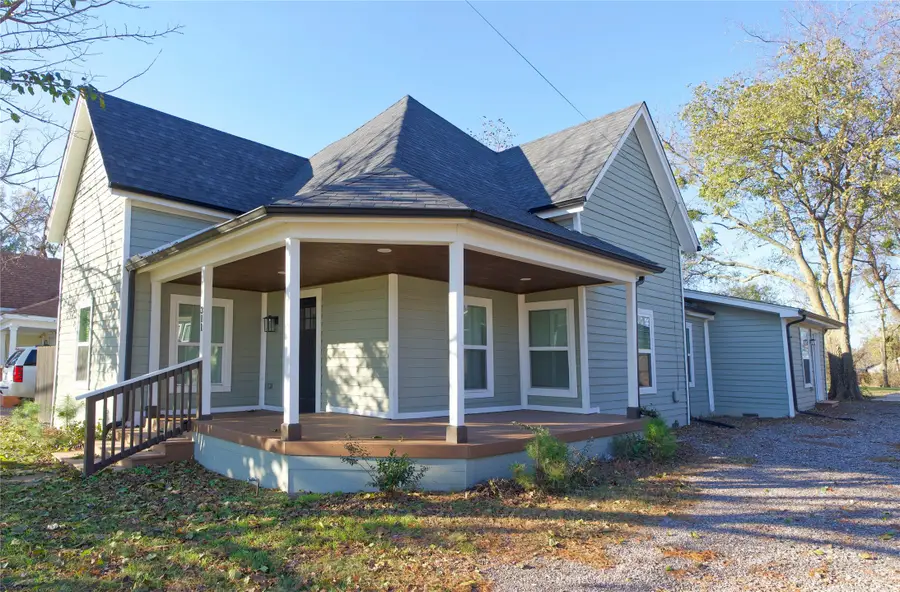 311 W Main Street, Whitesboro, TX 76273 - Image #3