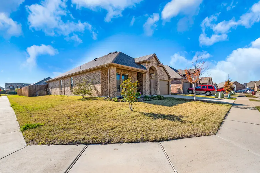 121 Newsom Drive, Royse City, TX 75189 - Image #2