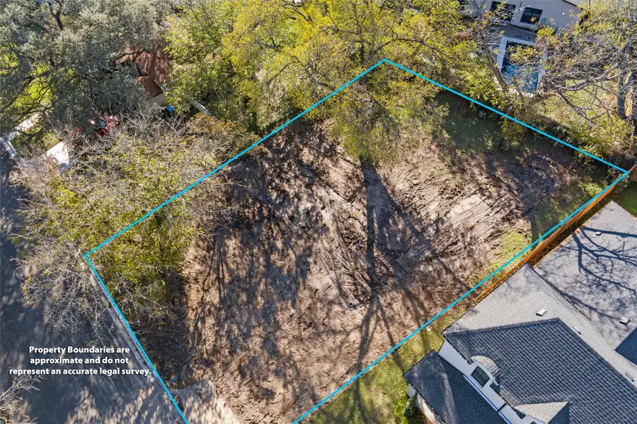 829 Northwood Road, Fort Worth, TX 76107 - Image #3