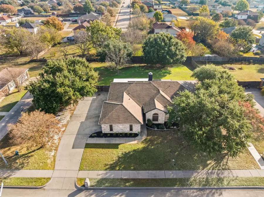 6060 Park View Drive, Midlothian, TX 76065 - Image #2