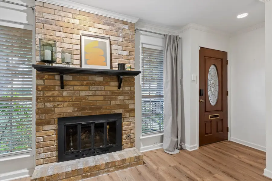 10803 Sandpiper Lane #8, Dallas, TX 75230 - Image #2