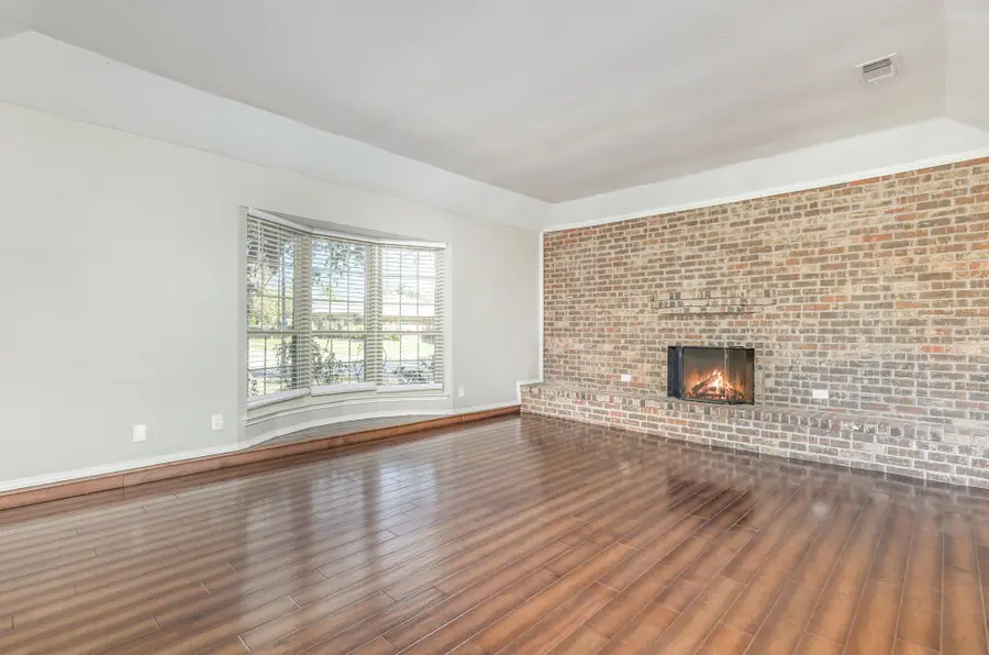 2008 Oakmeadow Street, Bedford, TX 76021 - Image #2